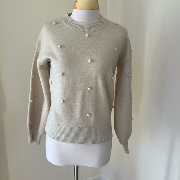 Hyacinth House small oatmeal pom pom melinda sweater - Picture 1 of 10
